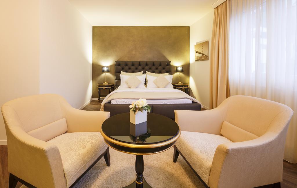 פויססברג Business Hotel First חדר תמונה