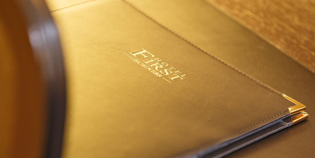 פויססברג Business Hotel First חדר תמונה